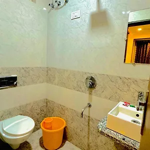 Lux Hotel